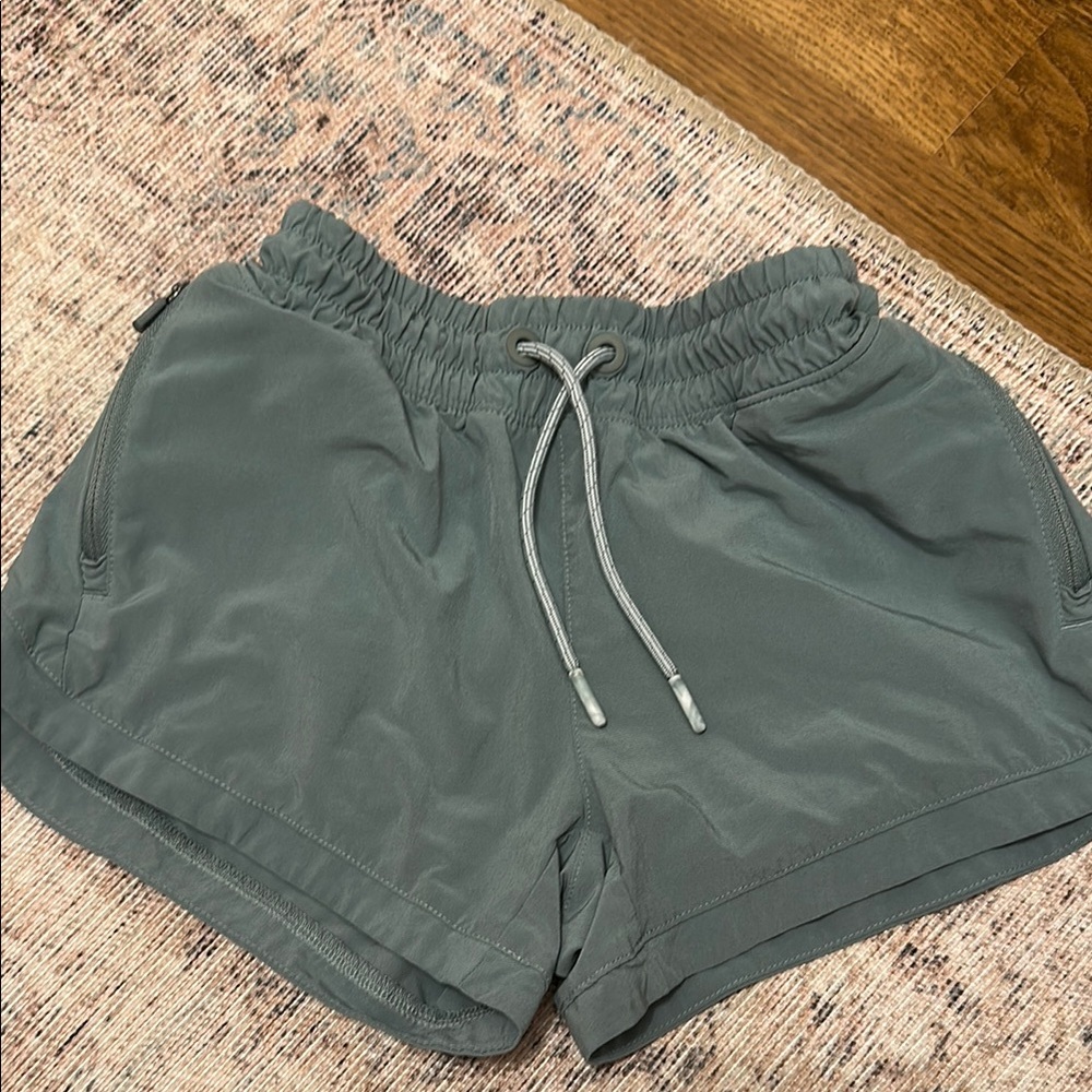 Girls Green Athleta Shorts